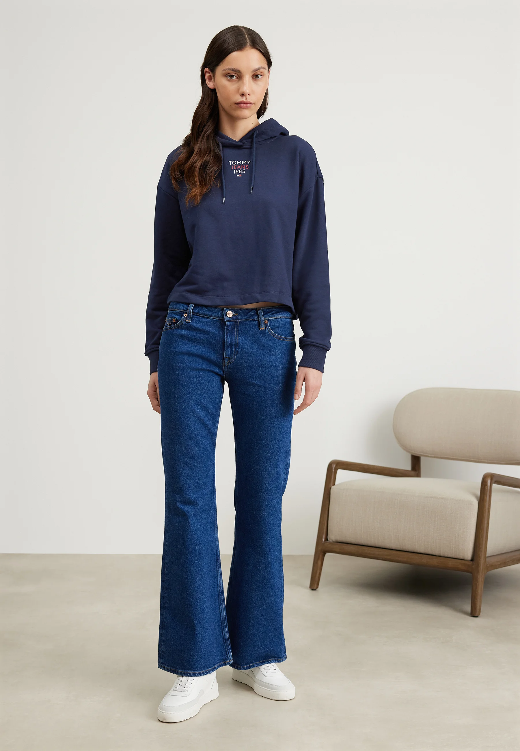 Sudadera con capucha y logotipo esencial de Tommy Jeans