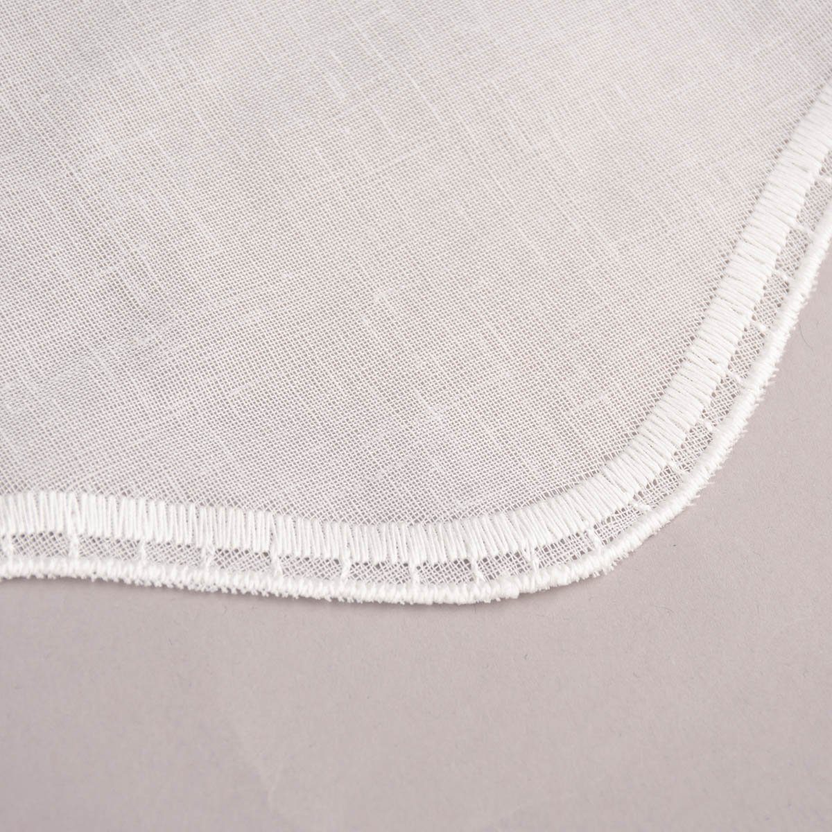 Meterware Scheibengardine nähfrei Stickerei Leinenlook ecru 60cm, SCHÖNER LEBEN., leicht perforiert, Stickerei/Stickstoff, bestickt, pflegeleicht