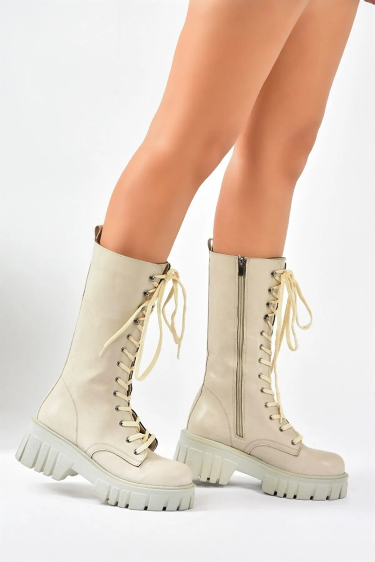 Fox Shoes  Beige Damenstiefel mit dicken Sohlen L996081009