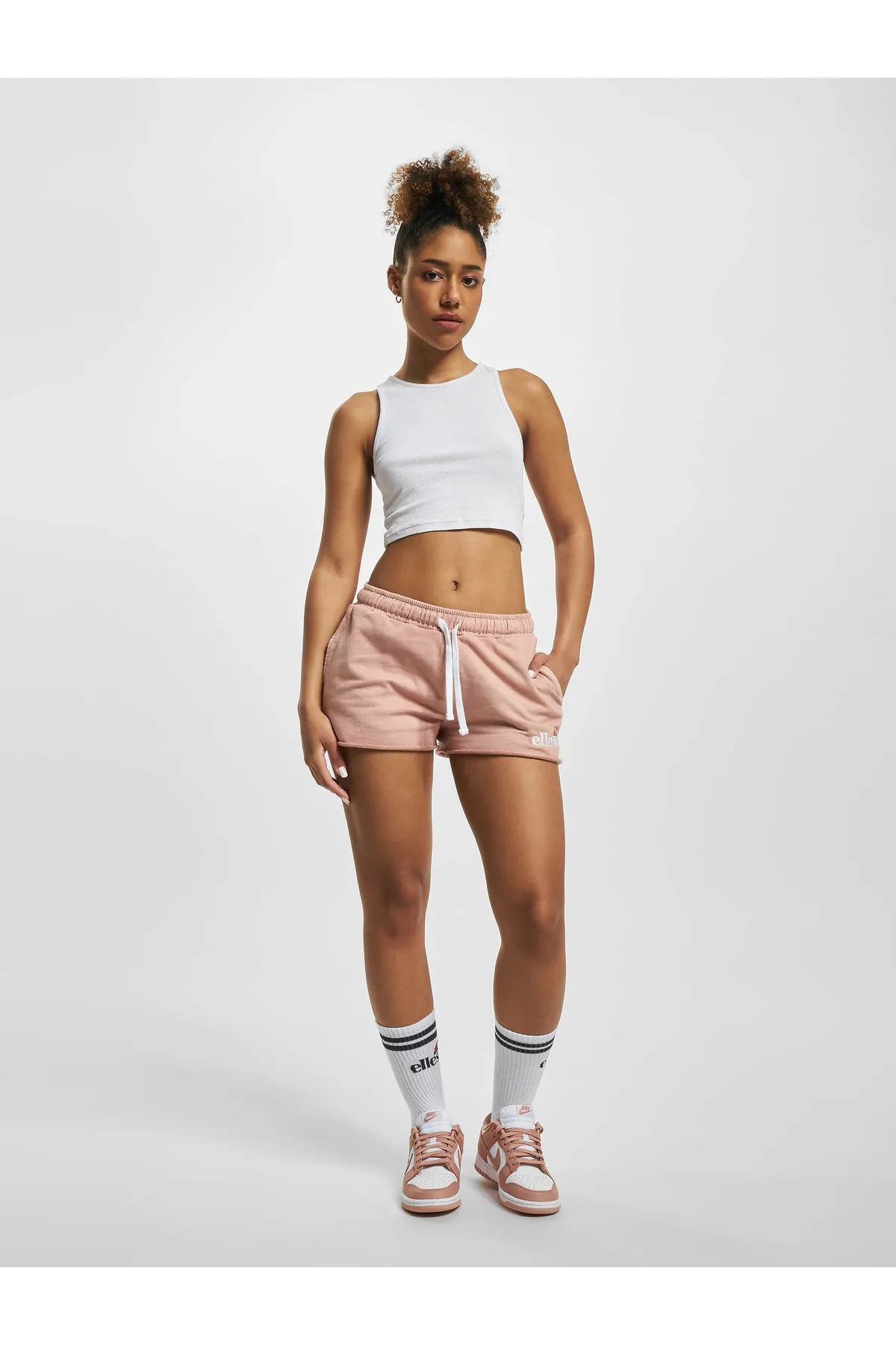Ellesse  Kurze Sporthose - Rosa - Mittlerer Bund