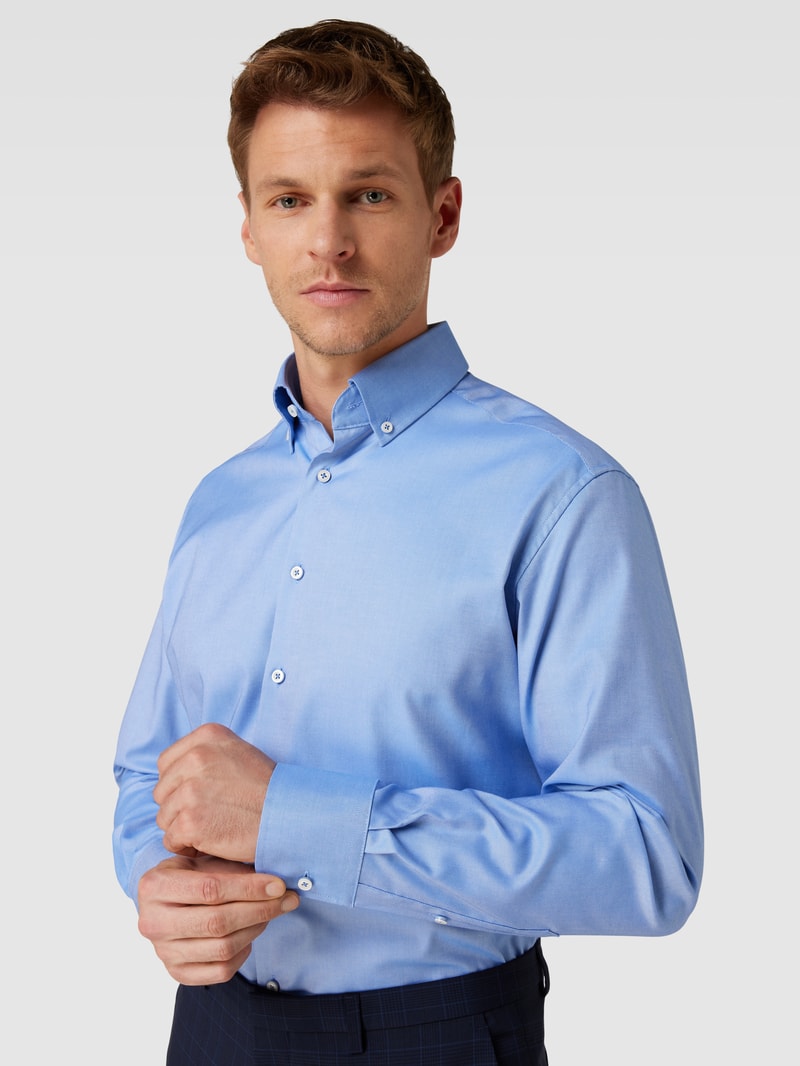 Slim Fit Premium Shirt mit Button-Down-Kragen in bleu