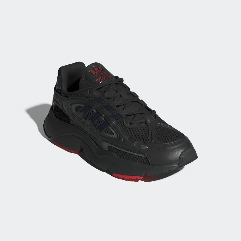 adidas OZMILLEN ID2895 / schwarz