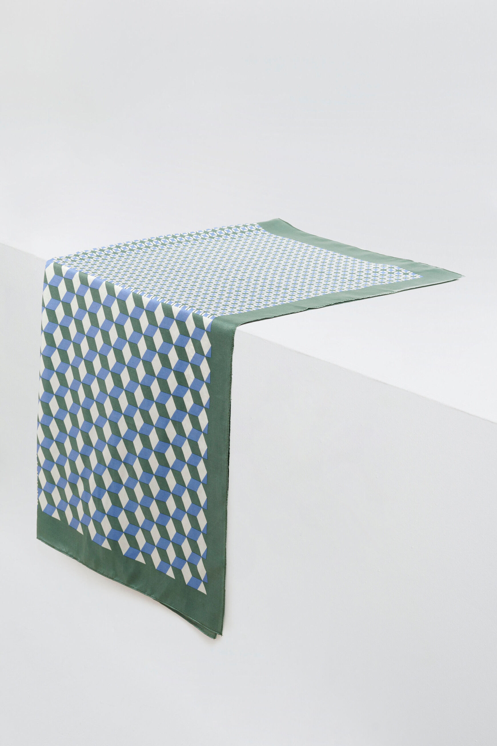 foulard harold 100% soie vert clair femme
