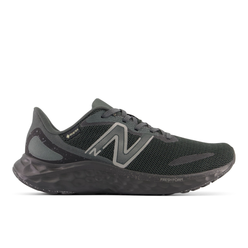 New Balance Fresh Foam Arishi v4 GTX WARISGB4 / schwarz