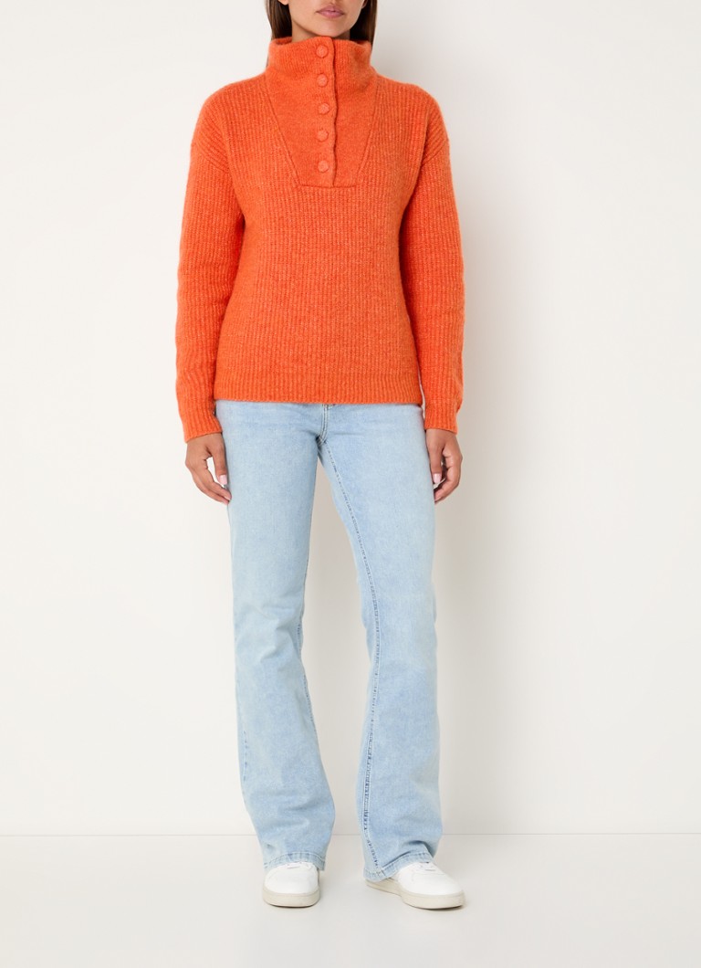 Maglione Sergio di Josephine & Co in una spessa maglia mista di lana d'alpaca con collo alto