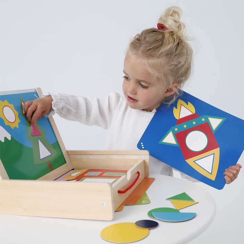 Mallette mes premiers jeux magnétiques Oxybul