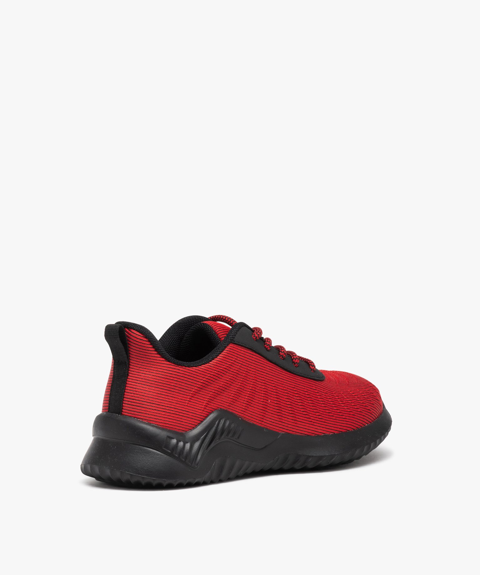 Baskets Garçon unies en mesh avec reliefs rouge | GEMO