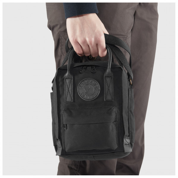 Fjällräven - Kånken No. 2 Black Sling 25 - Umhängetasche