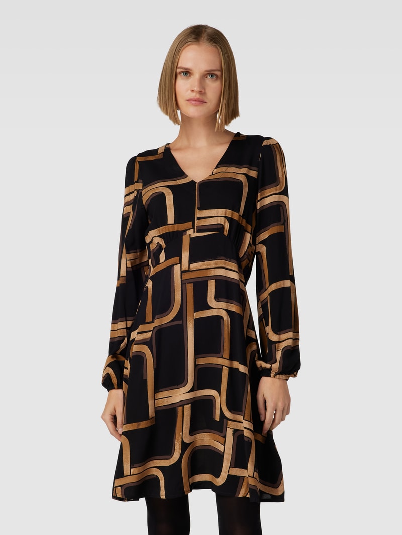 Knielanges Kleid mit Allover-Muster Modell 'JOSA' in schwarz