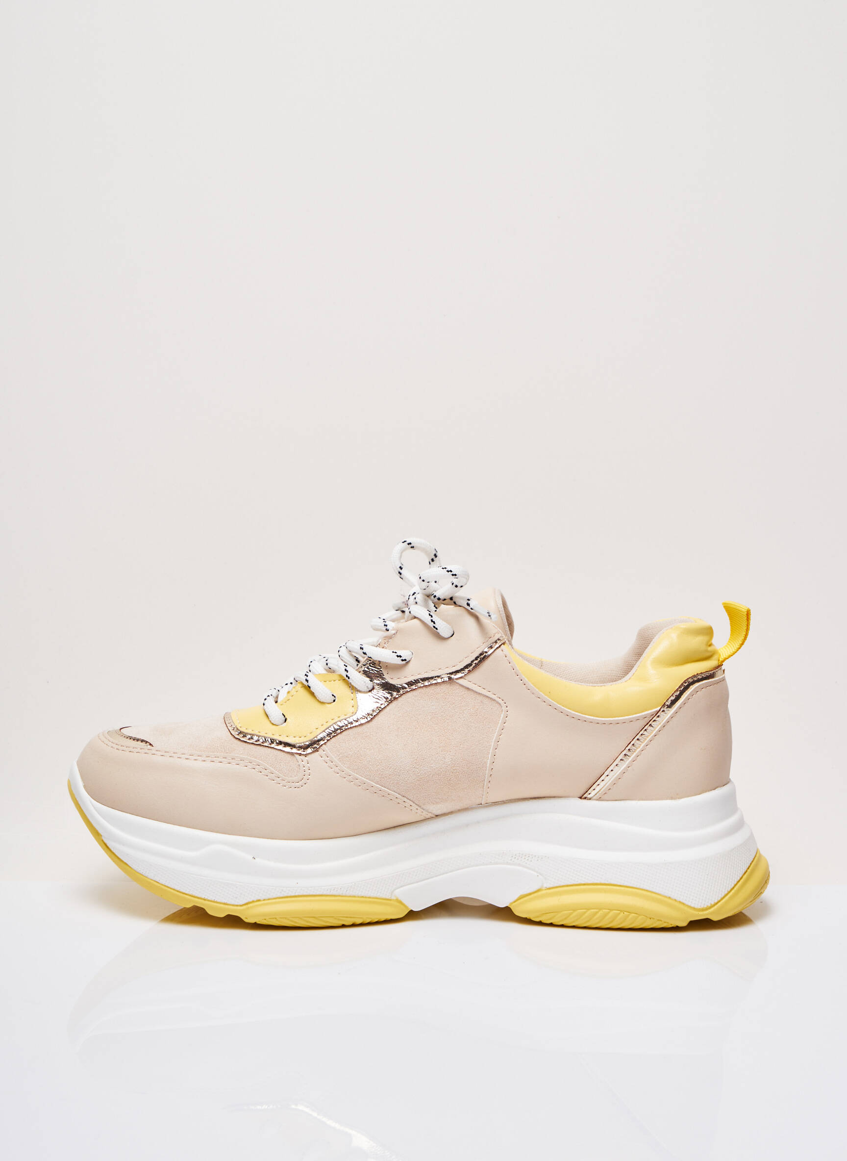 Ideal Shoes Baskets Femme couleur jaune