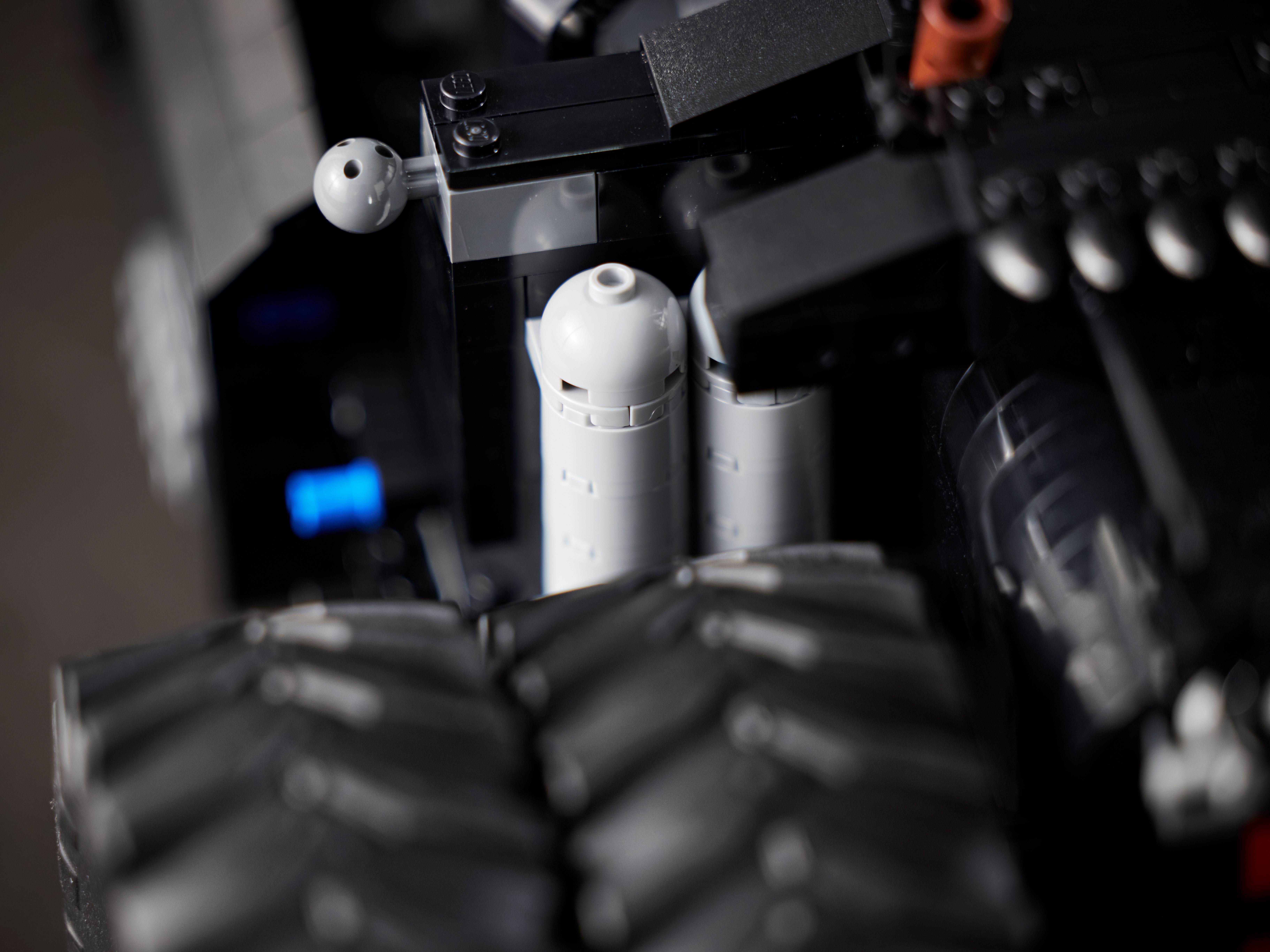 LEGO® DC Batman™ – Batmobile™ Tumbler 76240