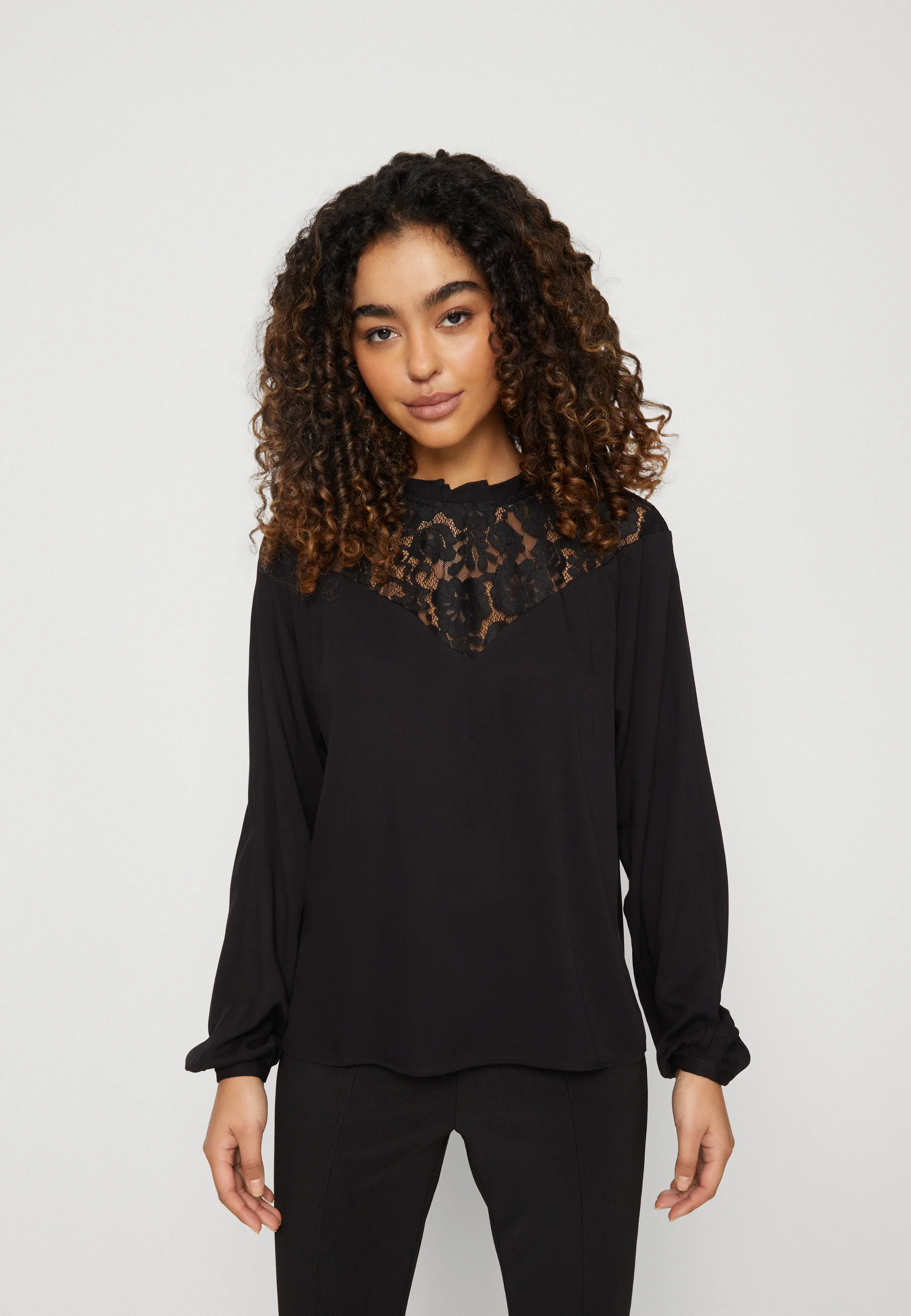 VILA VISUVITA- Blusa