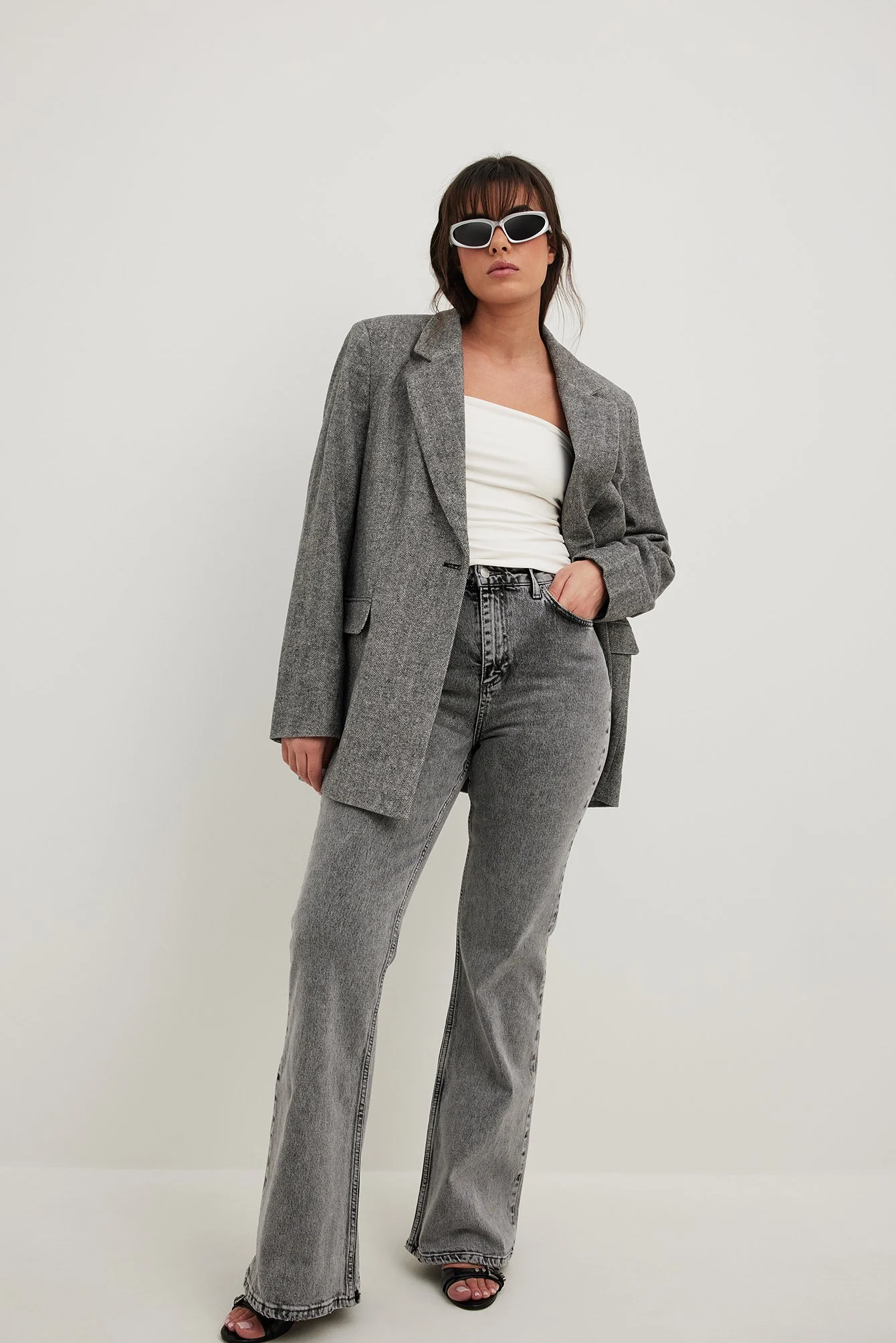 Ausgestellte Jeans mit hoher Taille