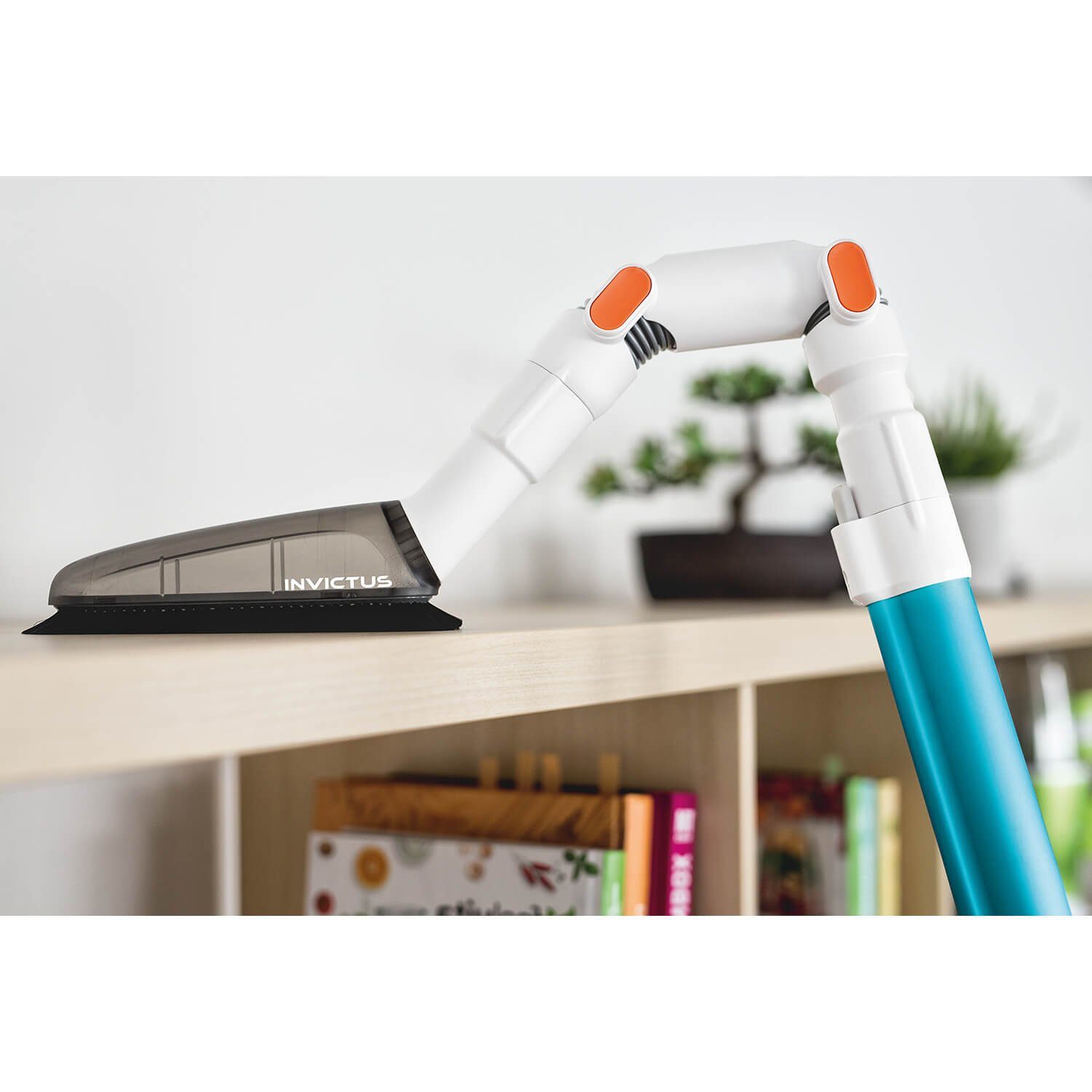 Genius Saugdüse Invictus X3/ X5/ X7, dehnbarer Verlängerungsschlauch, flexibler Winkeladapter