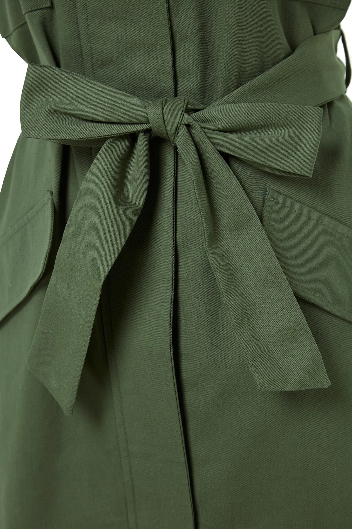 Trendyol Modest  Khakifarbene, gewebte Weste mit breitem Schultergürtel und Gürtel TCTSS23YL00049
