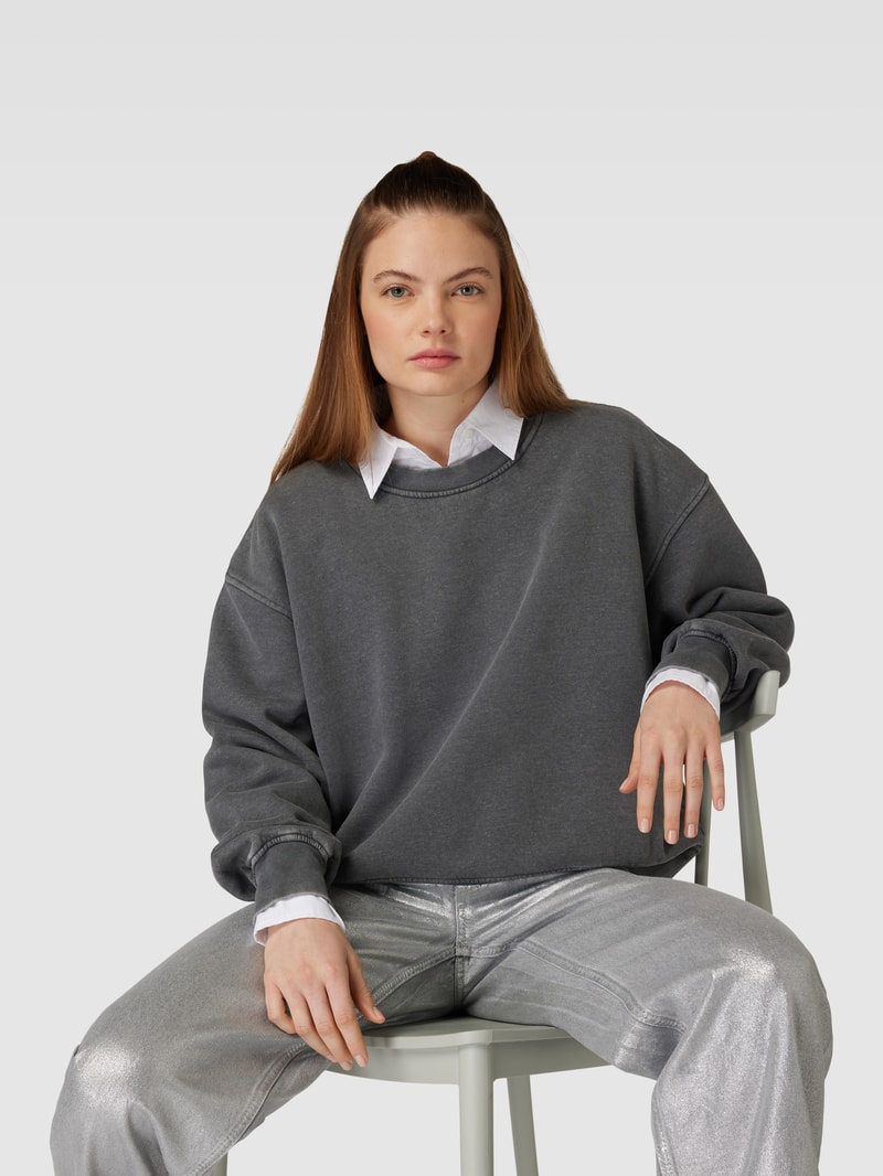 Sweatshirt mit Rundhalsausschnitt in anthrazit