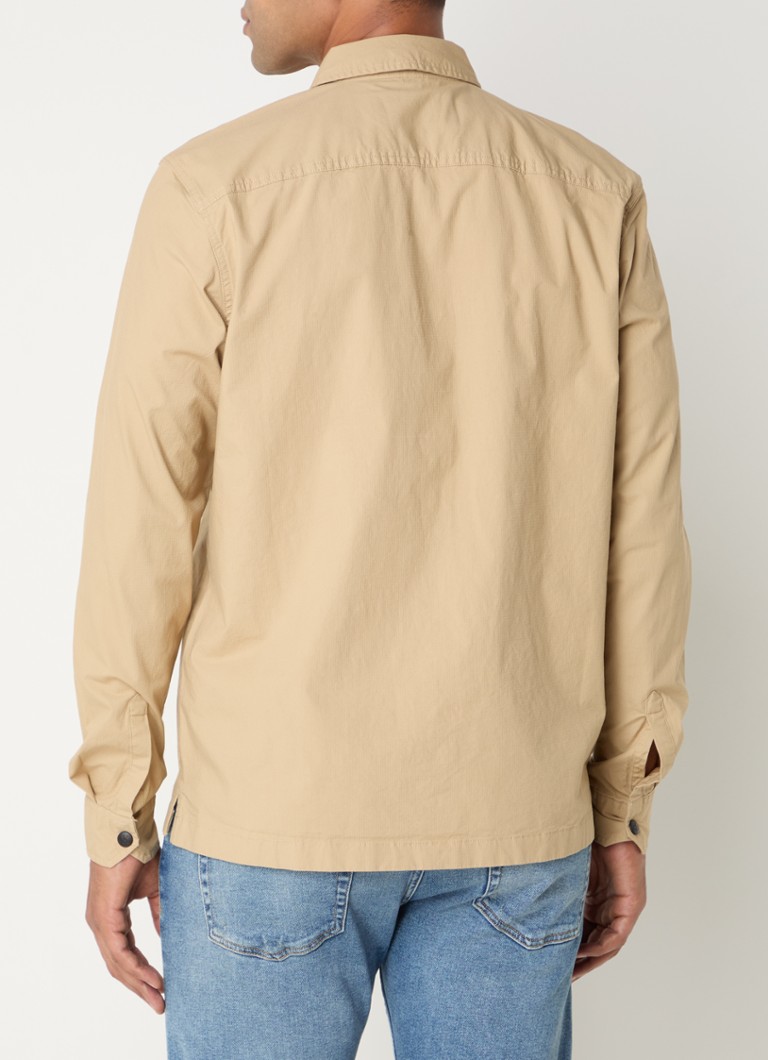 Calvin Klein majica regularnog kroja s džepovima na prsima i logotipom