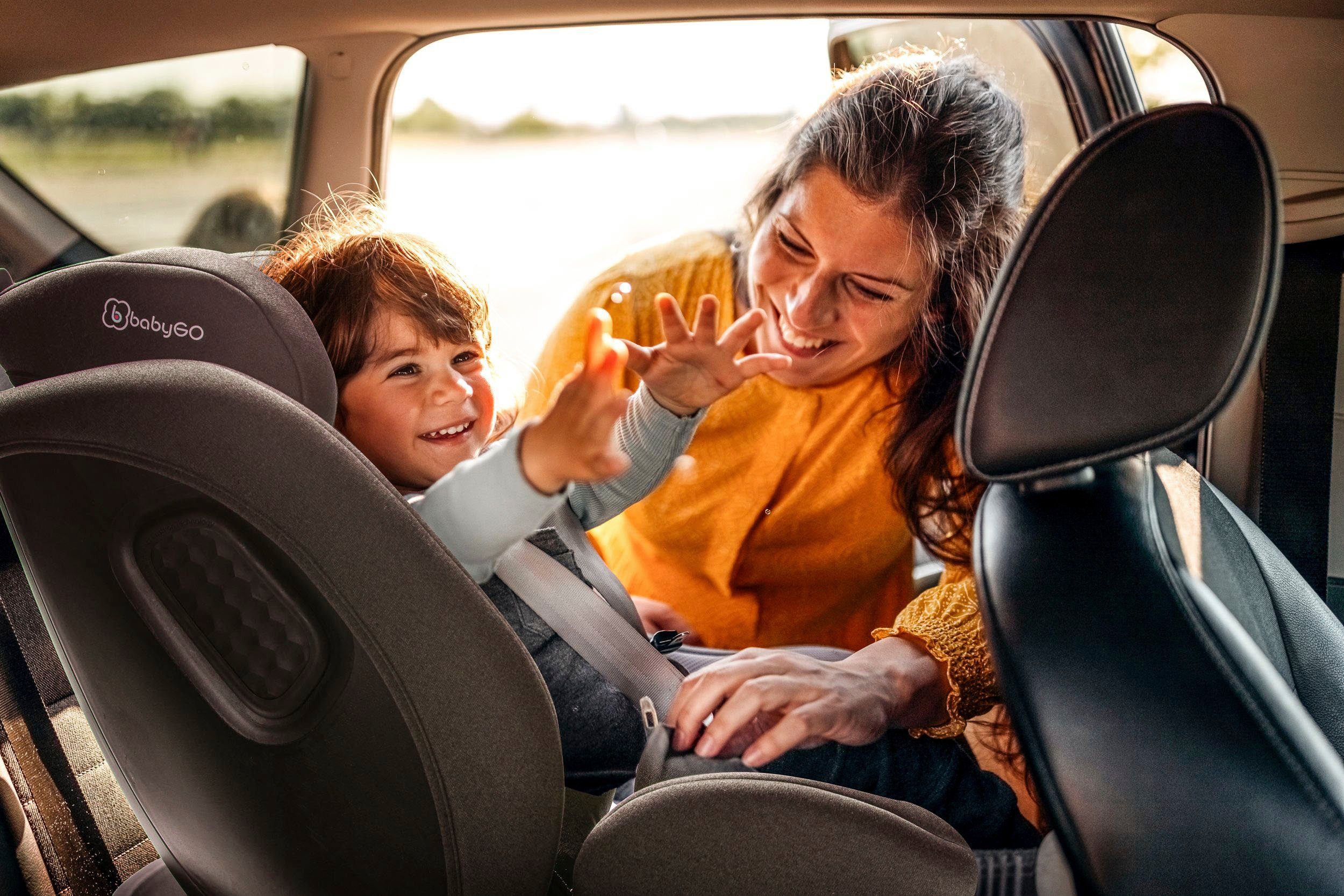 BabyGo Autokindersitz Move 360 I Size, für Körpergröße von 40-150 cm
