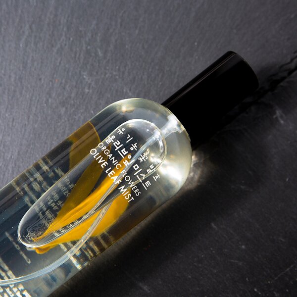 WHAMISA Organic Flowers Olive Leaf Mist Gesichtsspray