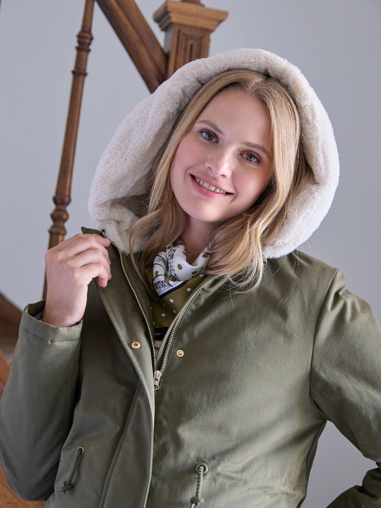 Vertbaudet Umstands-Winterjacke mit Webpelz-Futter - khaki