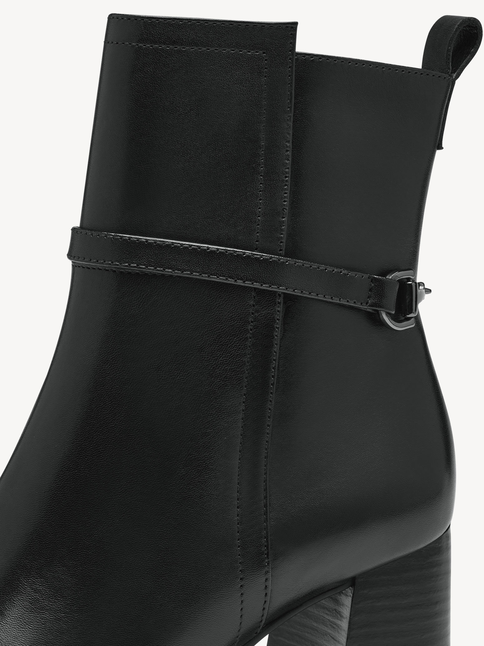 Bottine en cuir - noir
