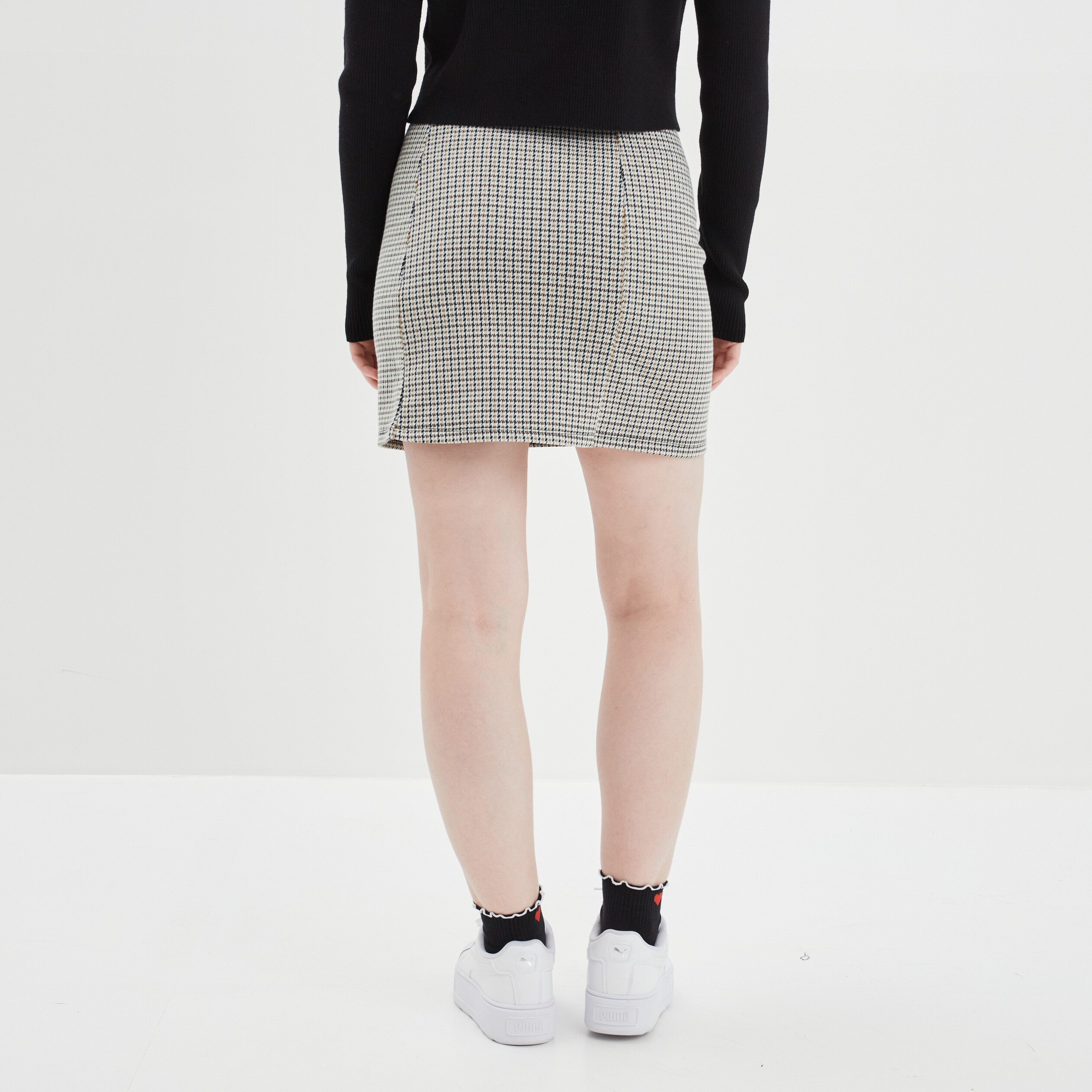 Jupe courte droite avec fente beige femme | La Halle