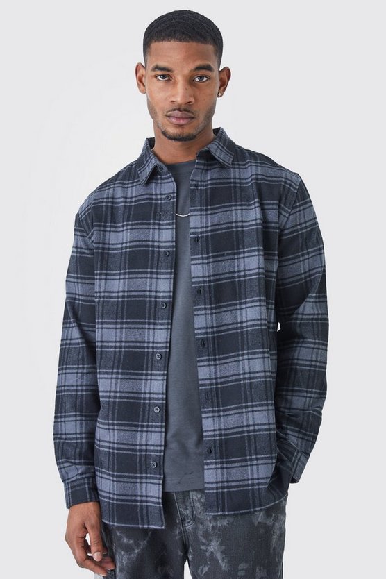 Tall langärmliges kariertes Overshirt