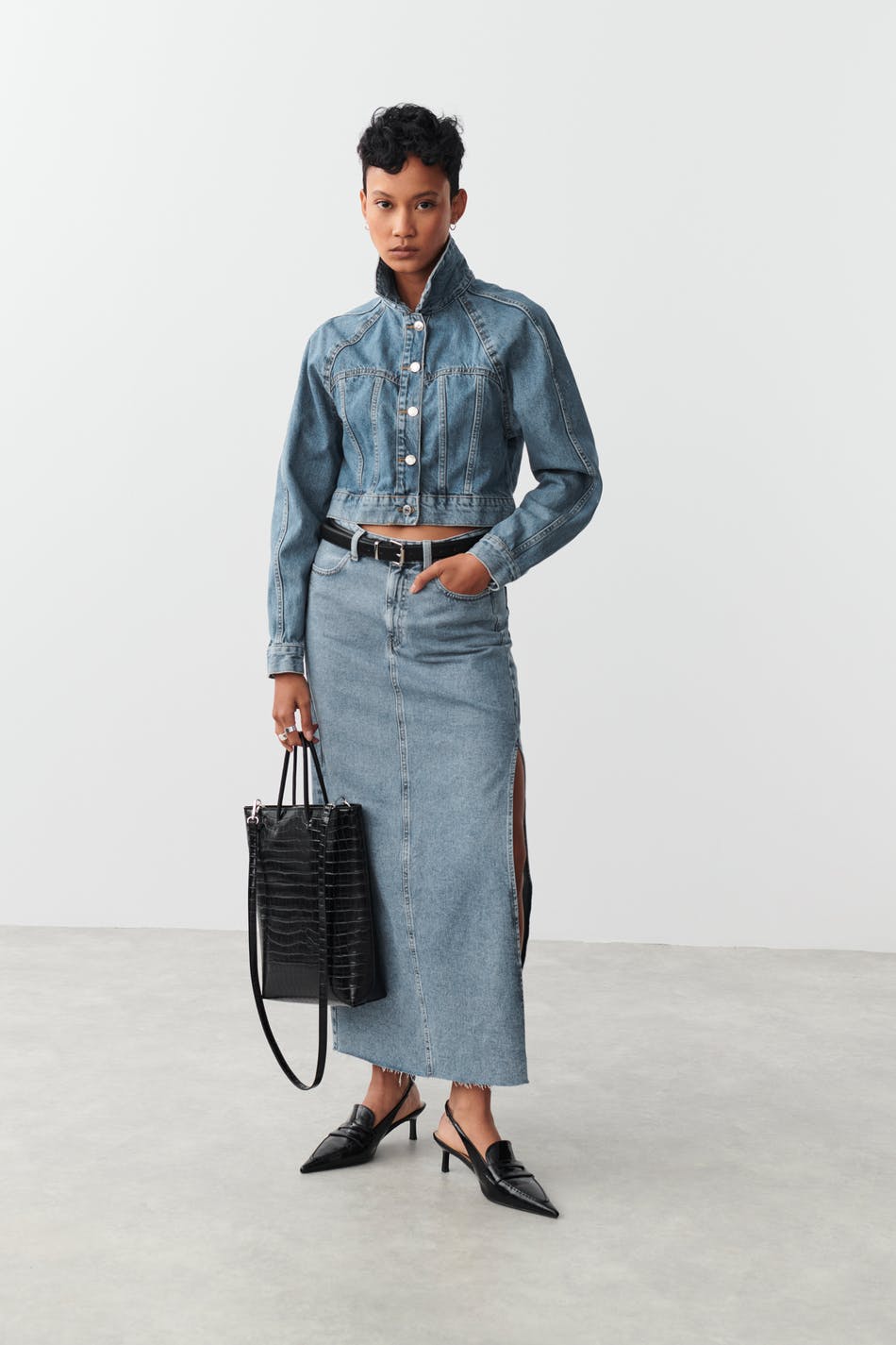 Maxi slit denim skirt