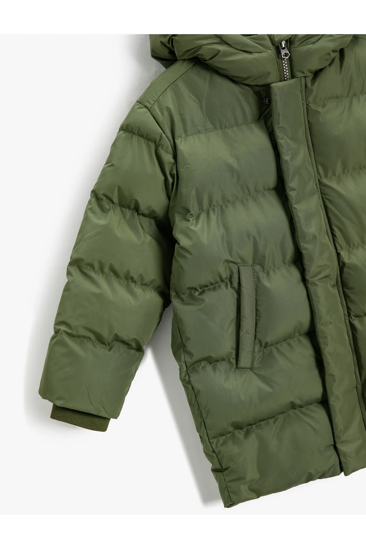 Koton  Pufferjacke mit Kapuze