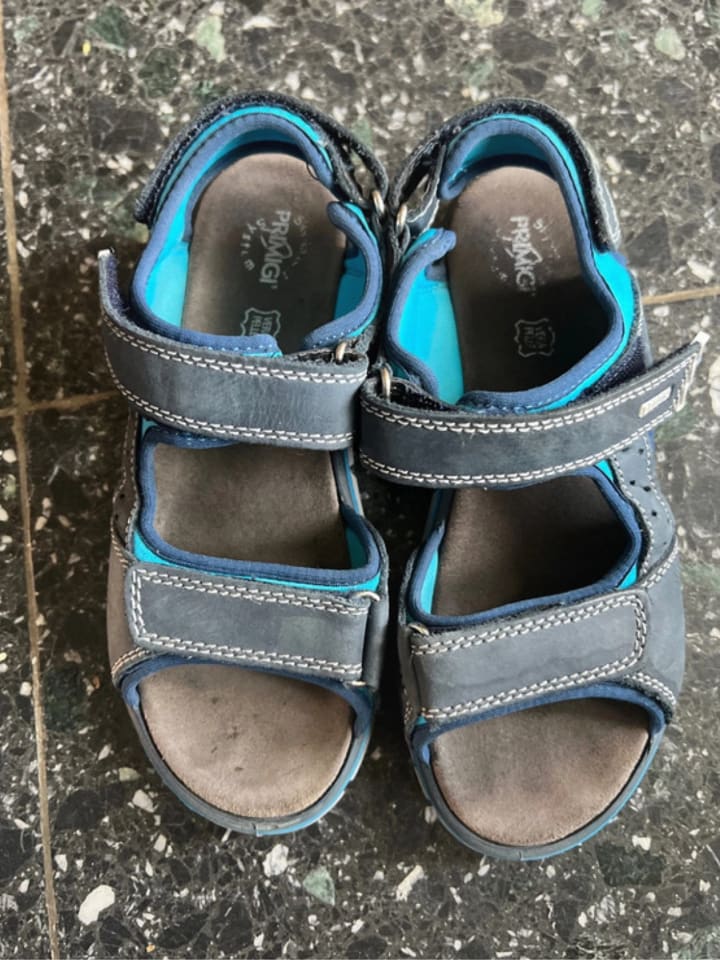 Primigi Leder-Sandalen in Dunkelblau günstig kaufen 35