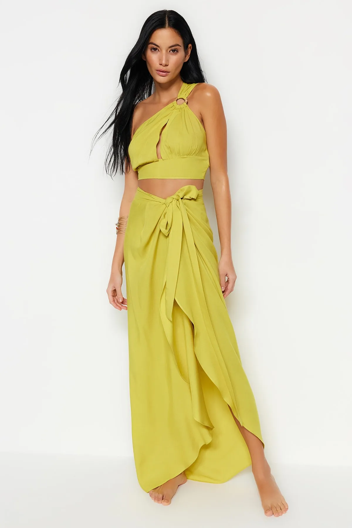 Trendyol Collection  Ölgrünes Single-Shoulder-Blusenrock-Set mit gewebten Accessoires TBESS23AU00133