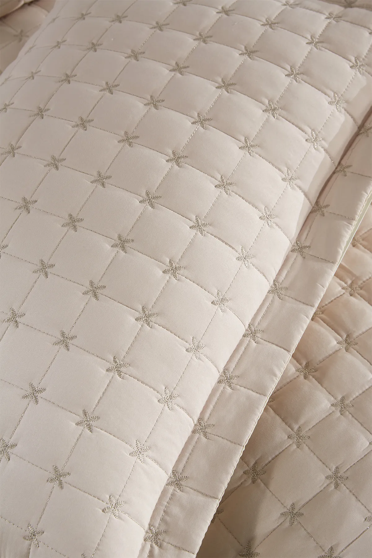 Çeyiz Diyarı  Gesteppte Tagesdecke „Star“ für Einzelbett, Cappucino