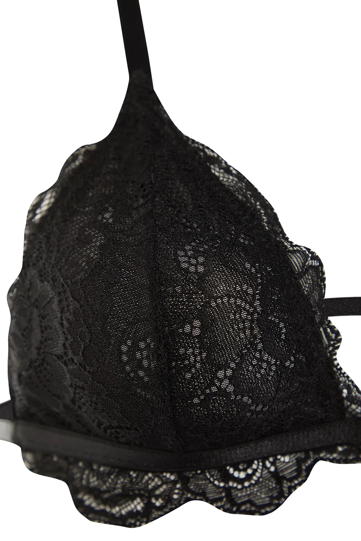 Trendyol Collection  Schwarzer Spitzen-String-Träger, Frontverschluss, kappenloser Triangel-Bralette-Strick-BH THMAW23SU00041