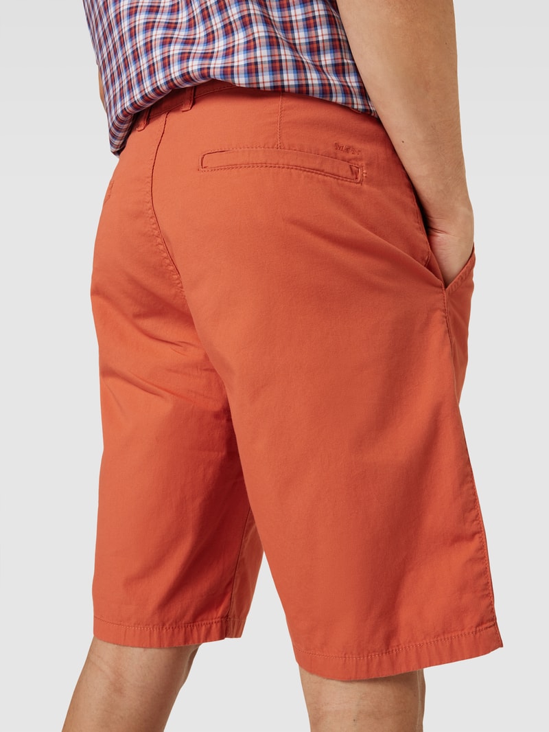 Bermudas mit französischen Eingrifftaschen in lachs