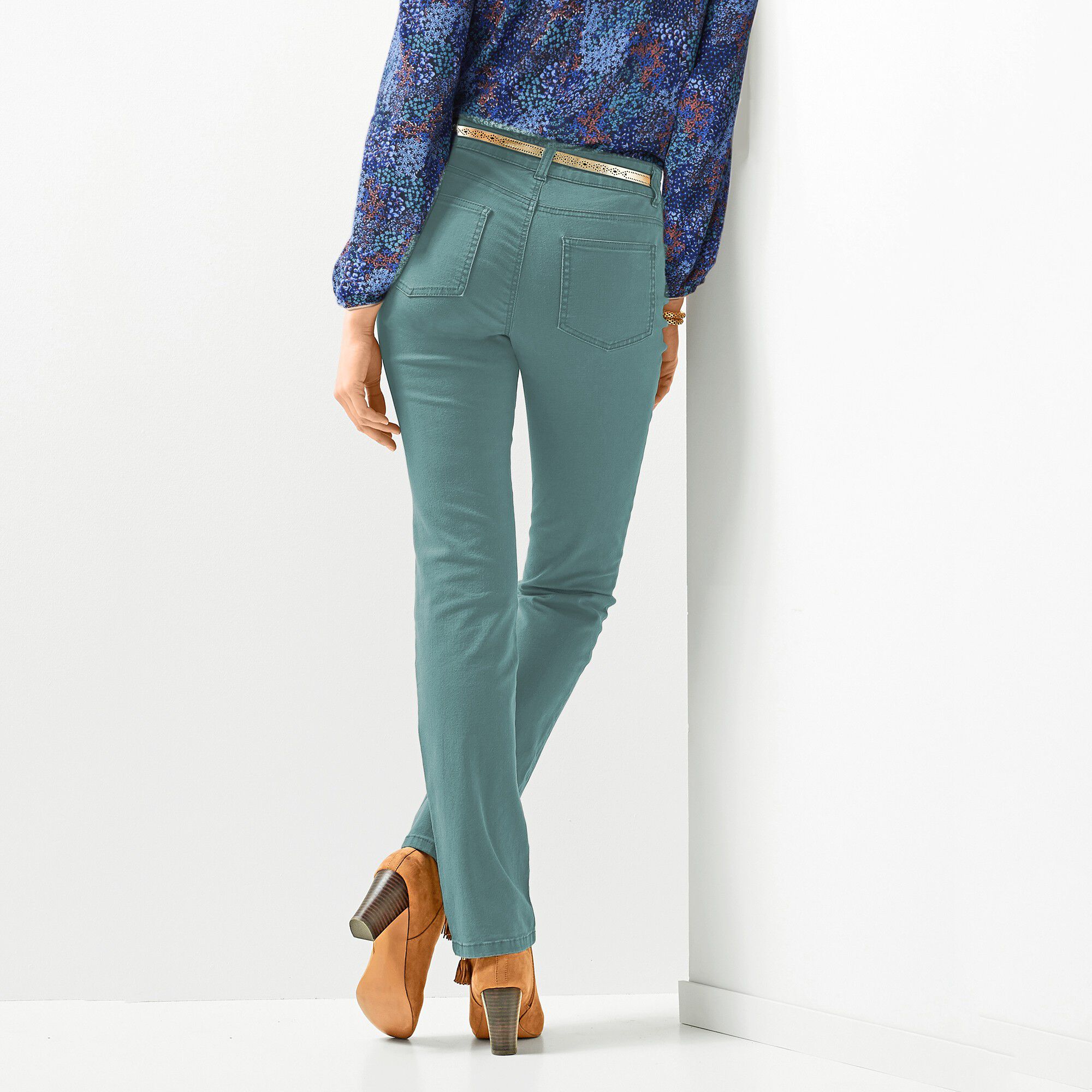Pantalon droit gainant