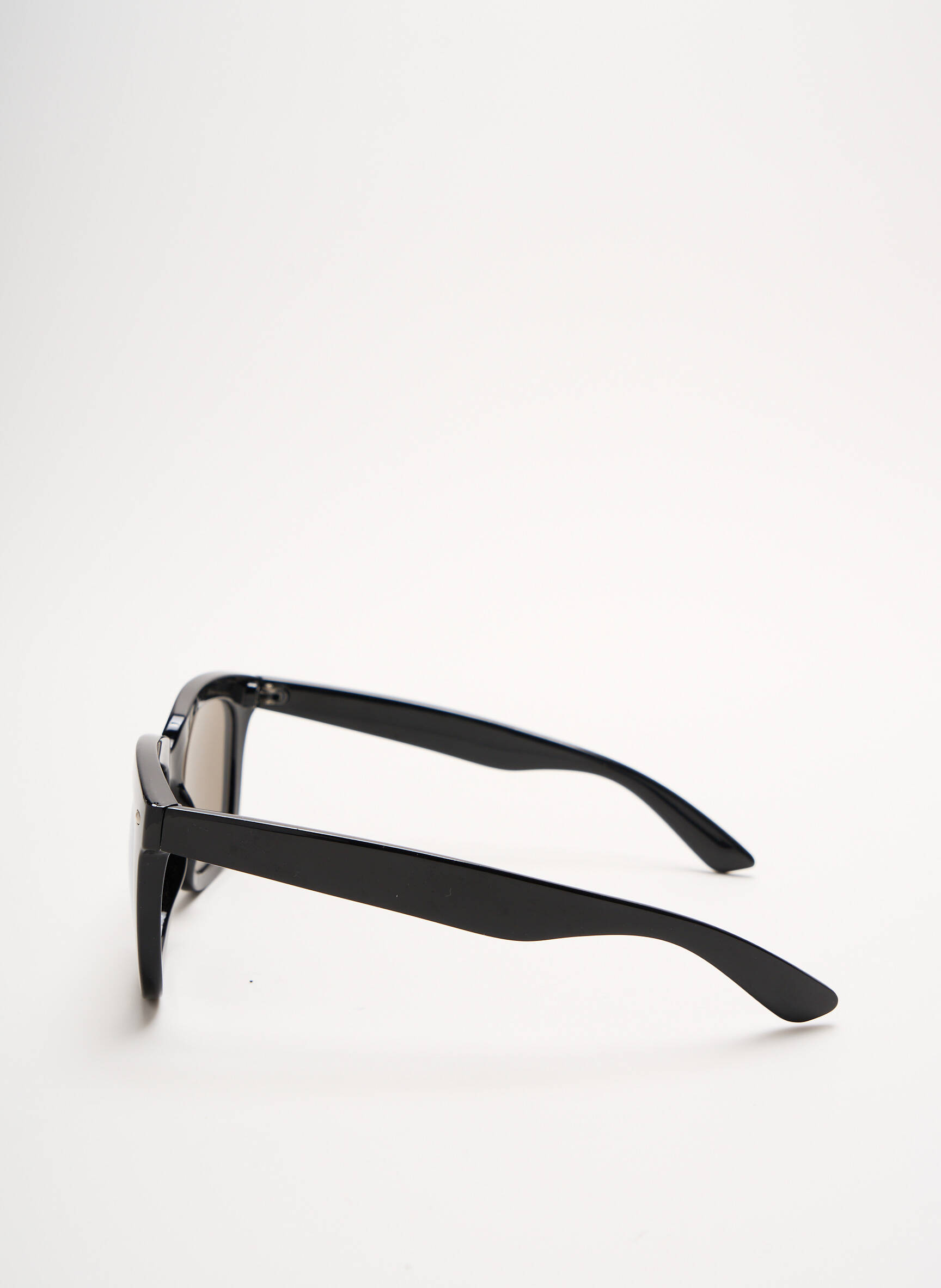 City Vision Eyewear Lunettes De Soleil Femme couleur noir