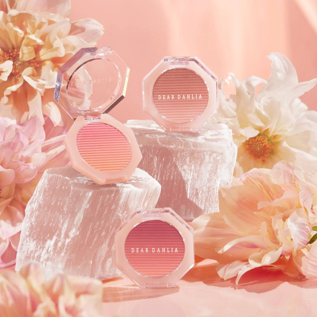 Fard de obraz Soft Dream de la Dear Dahlia