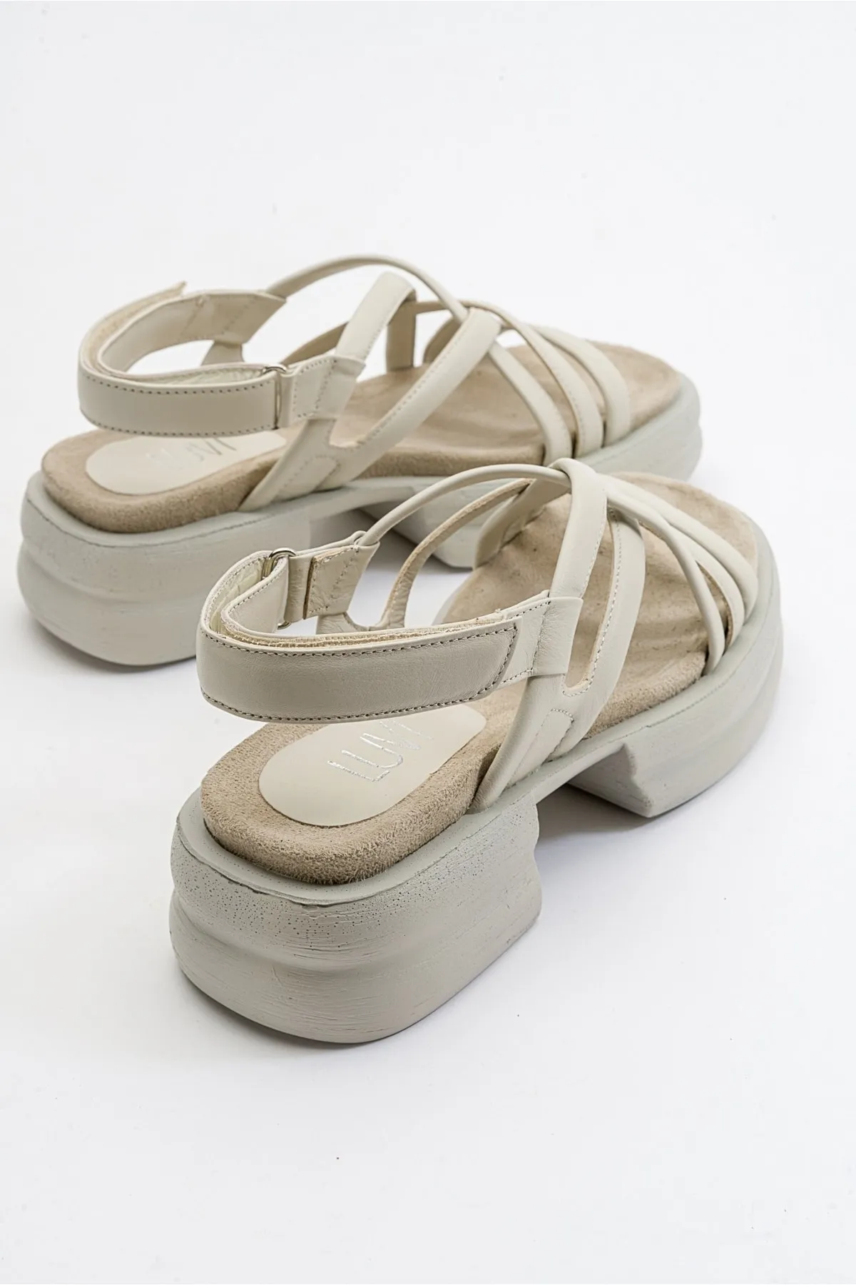 LuviShoes  Senza Beige Skin Echtleder Damensandalen