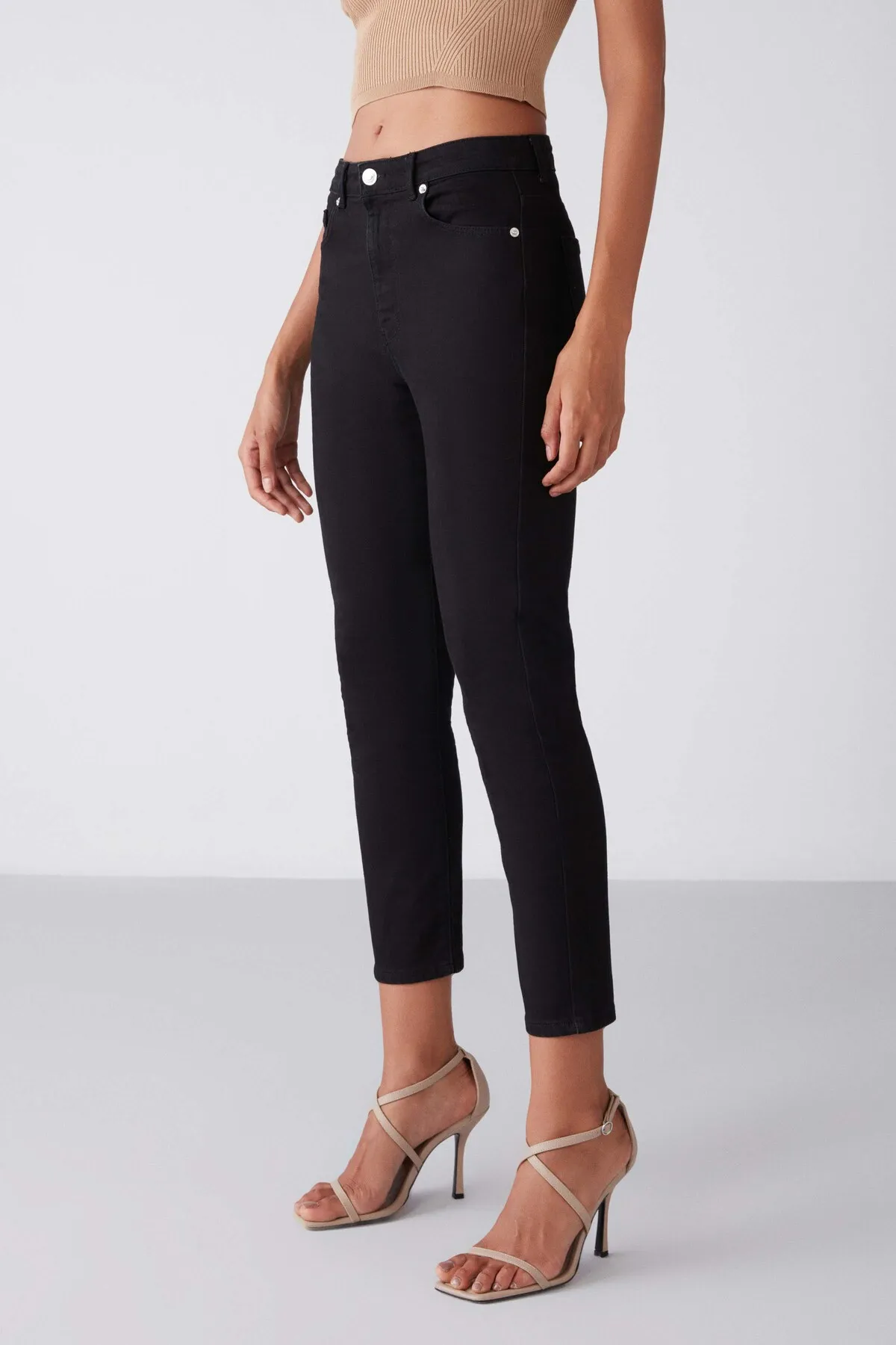 GRIMELANGE  Schwarze Skinny-Fit-Jeans von Gina mit 5 Taschen für Damen