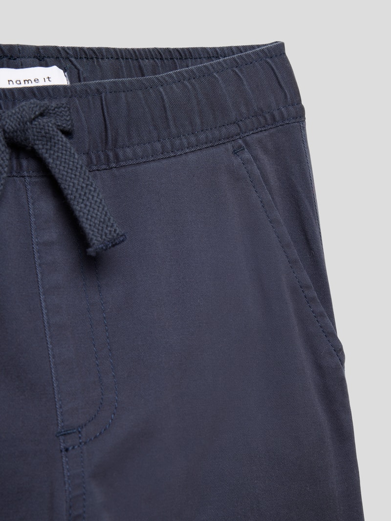 Hose mit Pattentaschen und Tunnelzug in blau