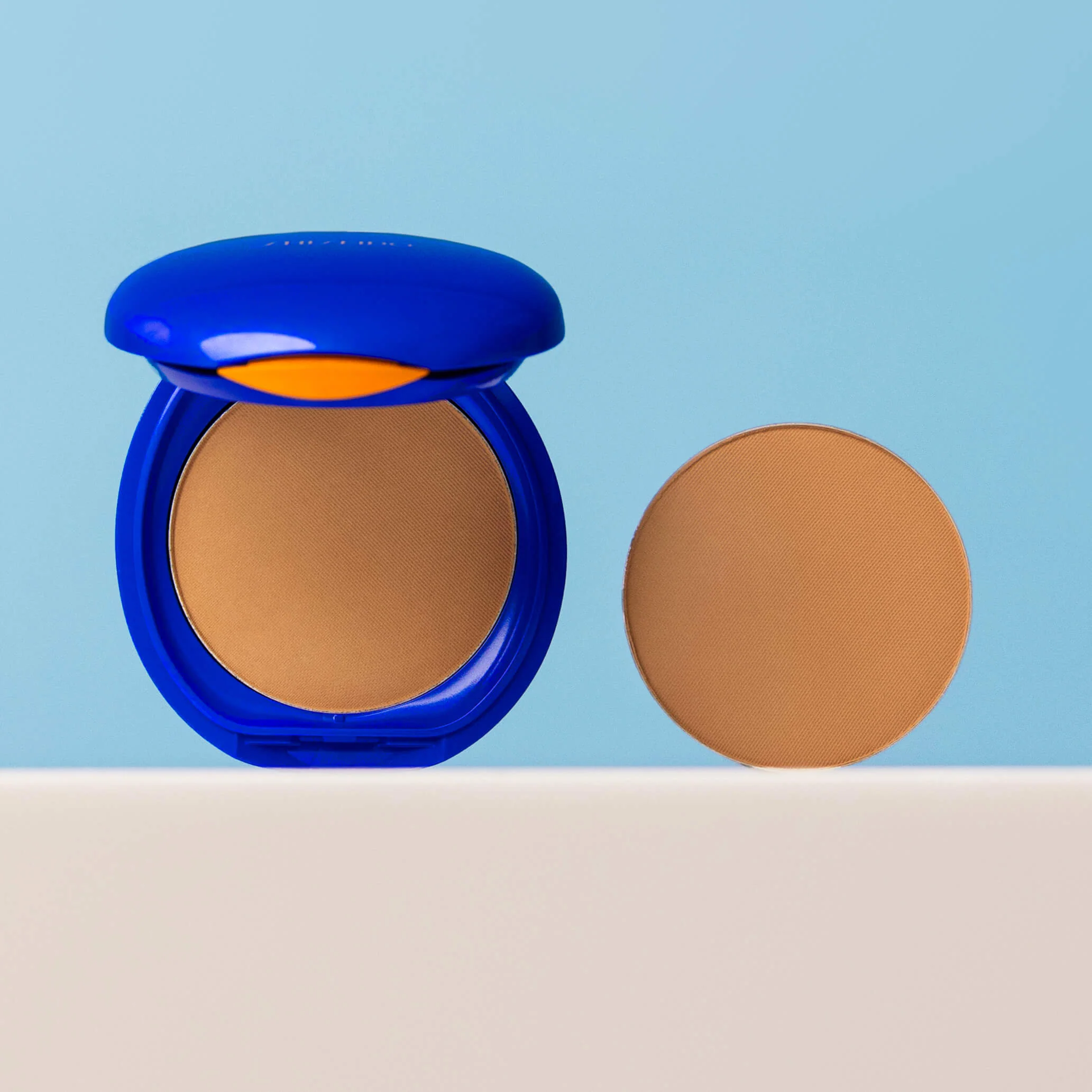 Kompaktni puder sa UV zaštitom SPF30 - Šminka za lice sa zaštitom od sunca, Kompaktni puder, Puder u prahu