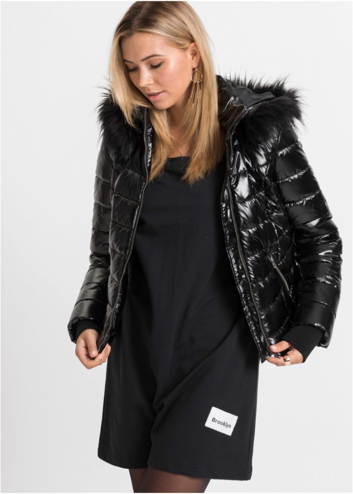 Jacke mit Kapuze