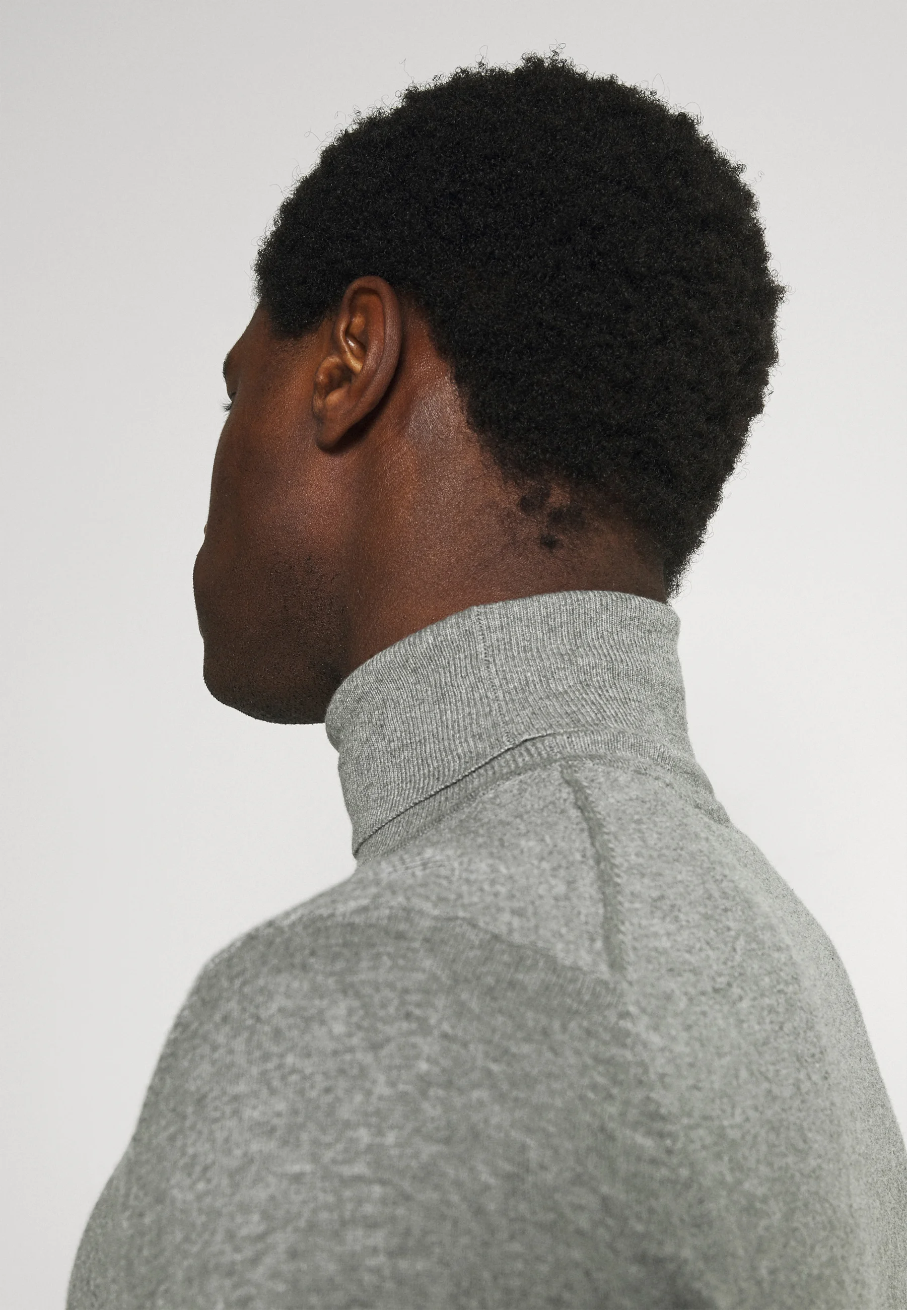 Pier One PAQUETE DE 2 - CUELLO ALTO BÁSICO - Suéter