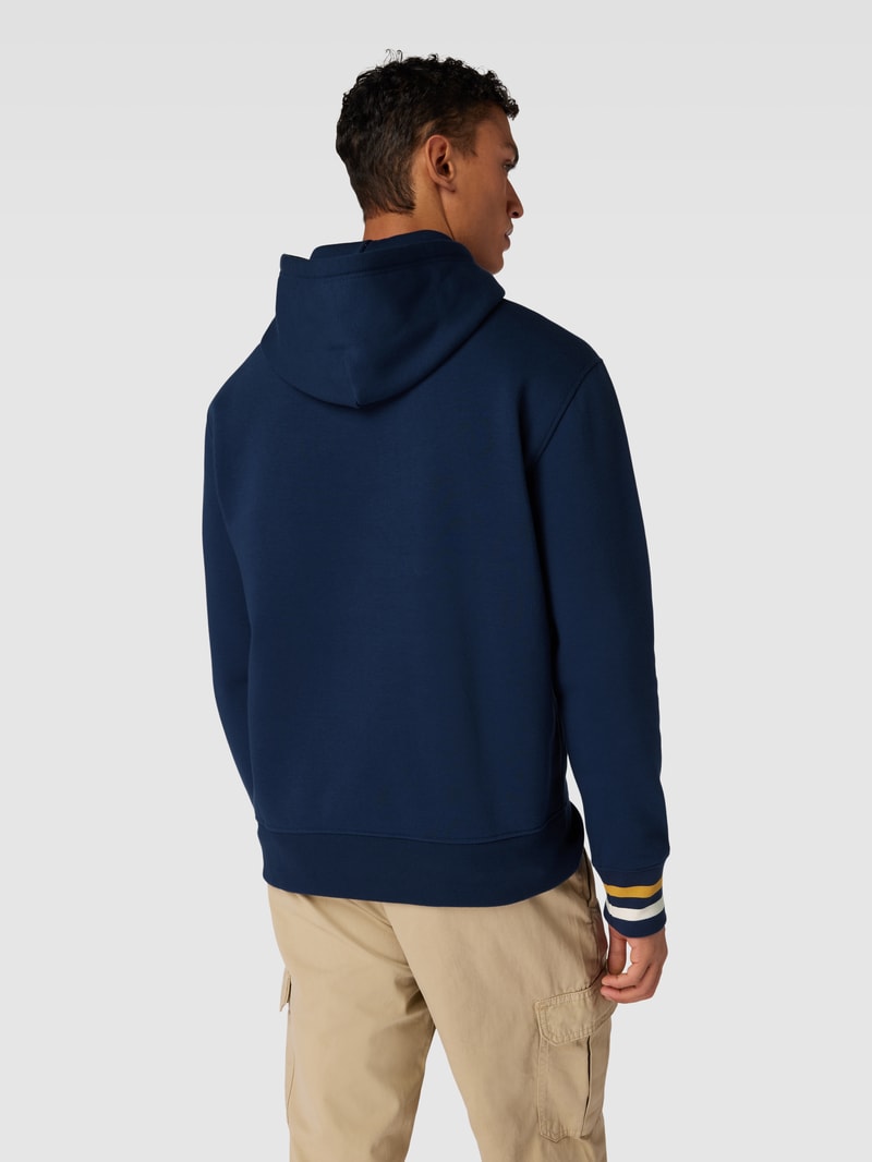 Hoodie mit Label-Stitching in marineblau