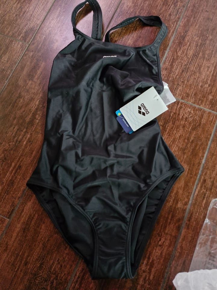 Arena Badeanzug in Schwarz günstig kaufen 34