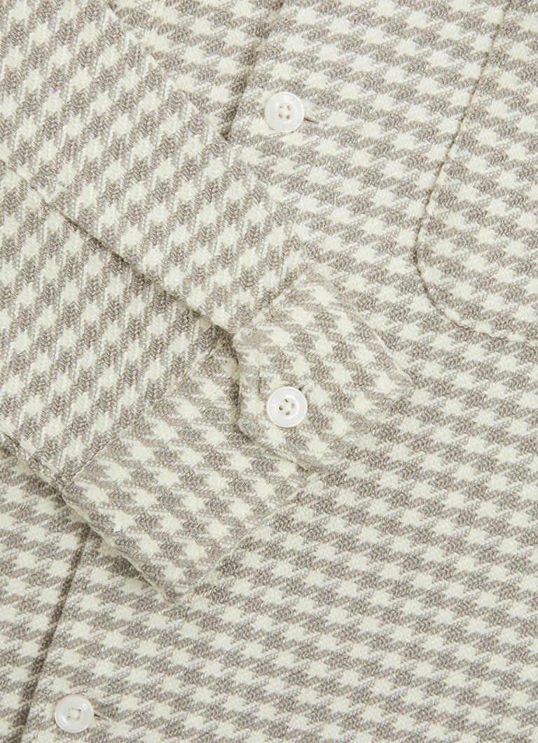 Reiss Naqua regulāras piegriezuma krekls ar houndstooth rakstu