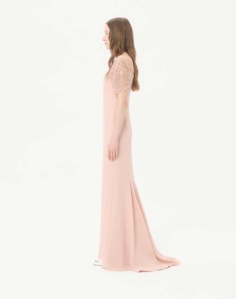 Lang broderet Cady Couture-kjole