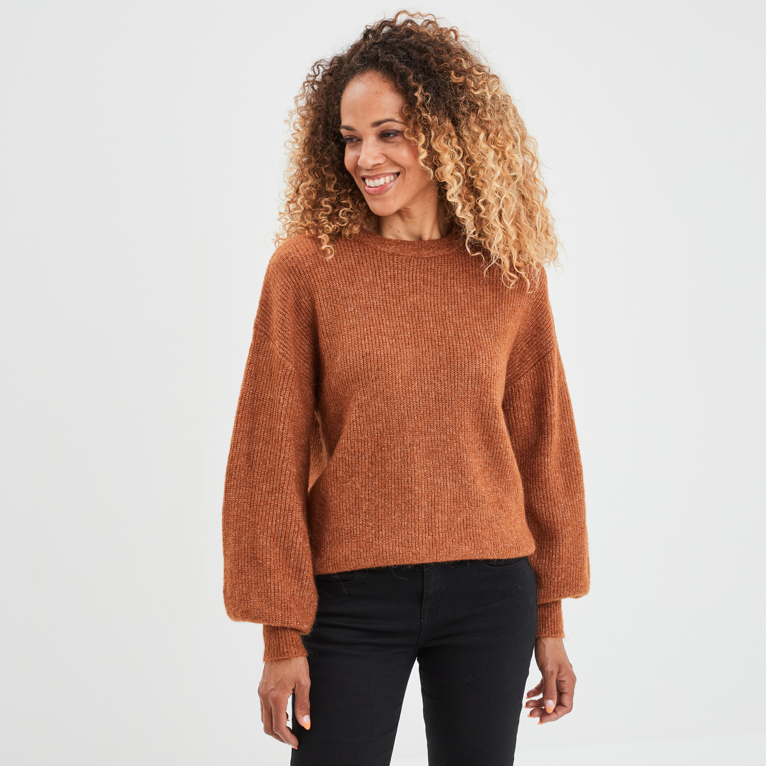 Pull col rond manches ballons camel femme | La Halle