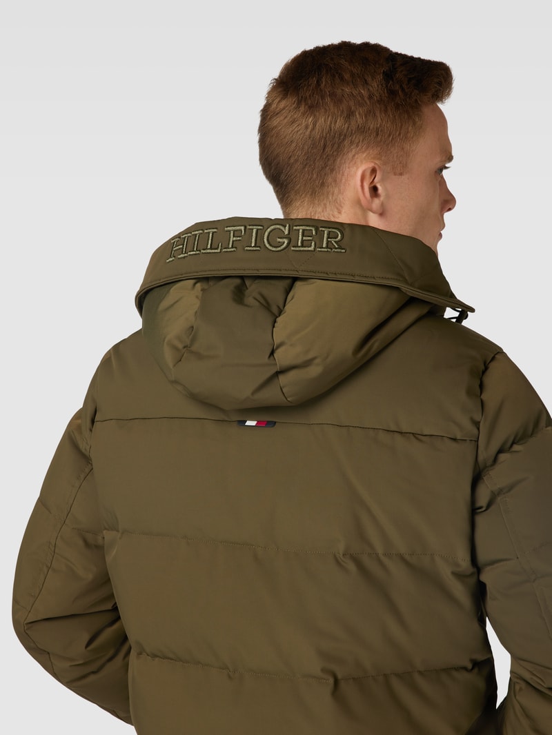 Parka mit Kapuze Modell 'ROCKIE UTILITY' in olivgrün