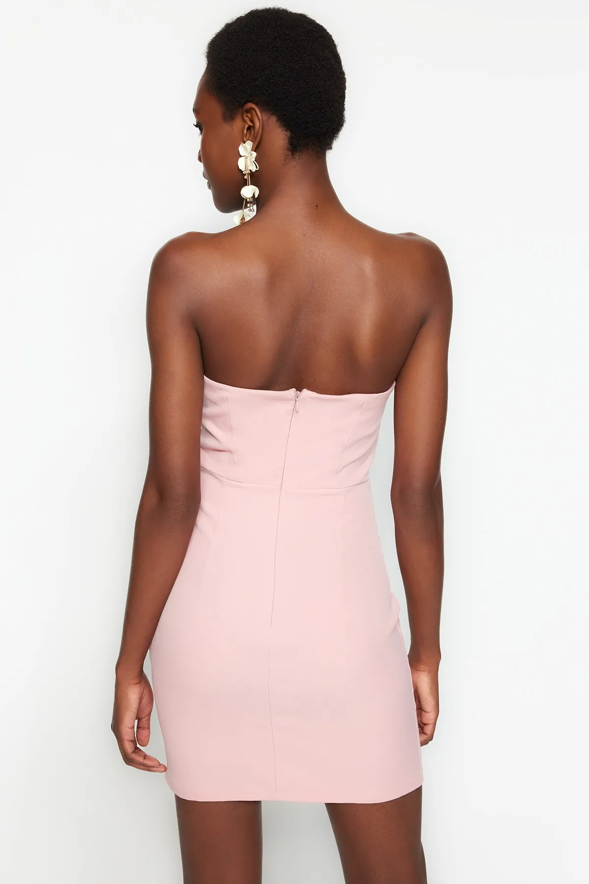 Trendyol Collection  Dusty Rose Tailliertes, gewebtes, elegantes Abendkleid TPRSS23EL00302
